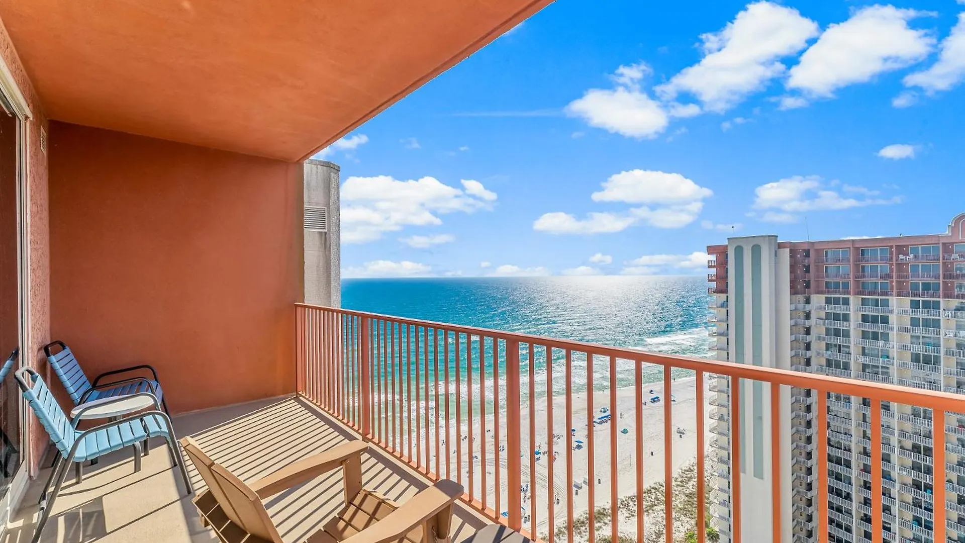 Stylish 1Bd Beachfront Condo With Amenities Galore! By Dolce Vita Getaways! Panama City Beach 0*,