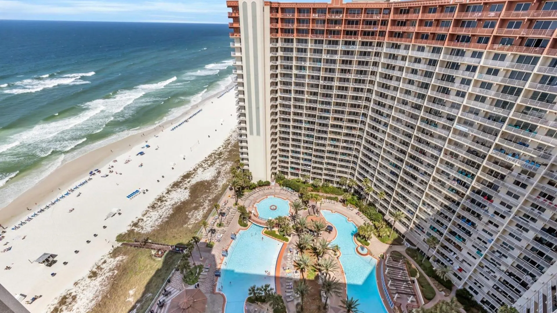 Stylish 1Bd Beachfront Condo With Amenities Galore! By Dolce Vita Getaways! Panama City Beach Apartment